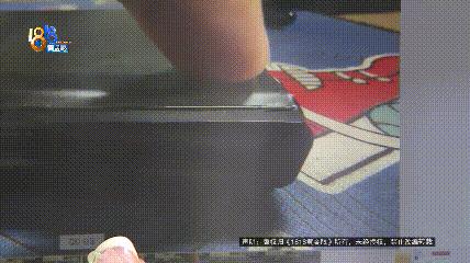 DƬ
